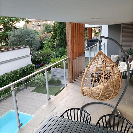 Lake Dream Apartment With Pool In Bardolino Exteriör bild