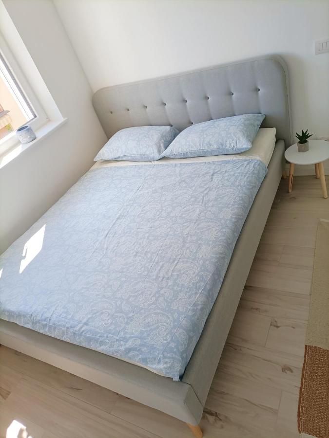Lake Dream Apartment With Pool In Bardolino Exteriör bild