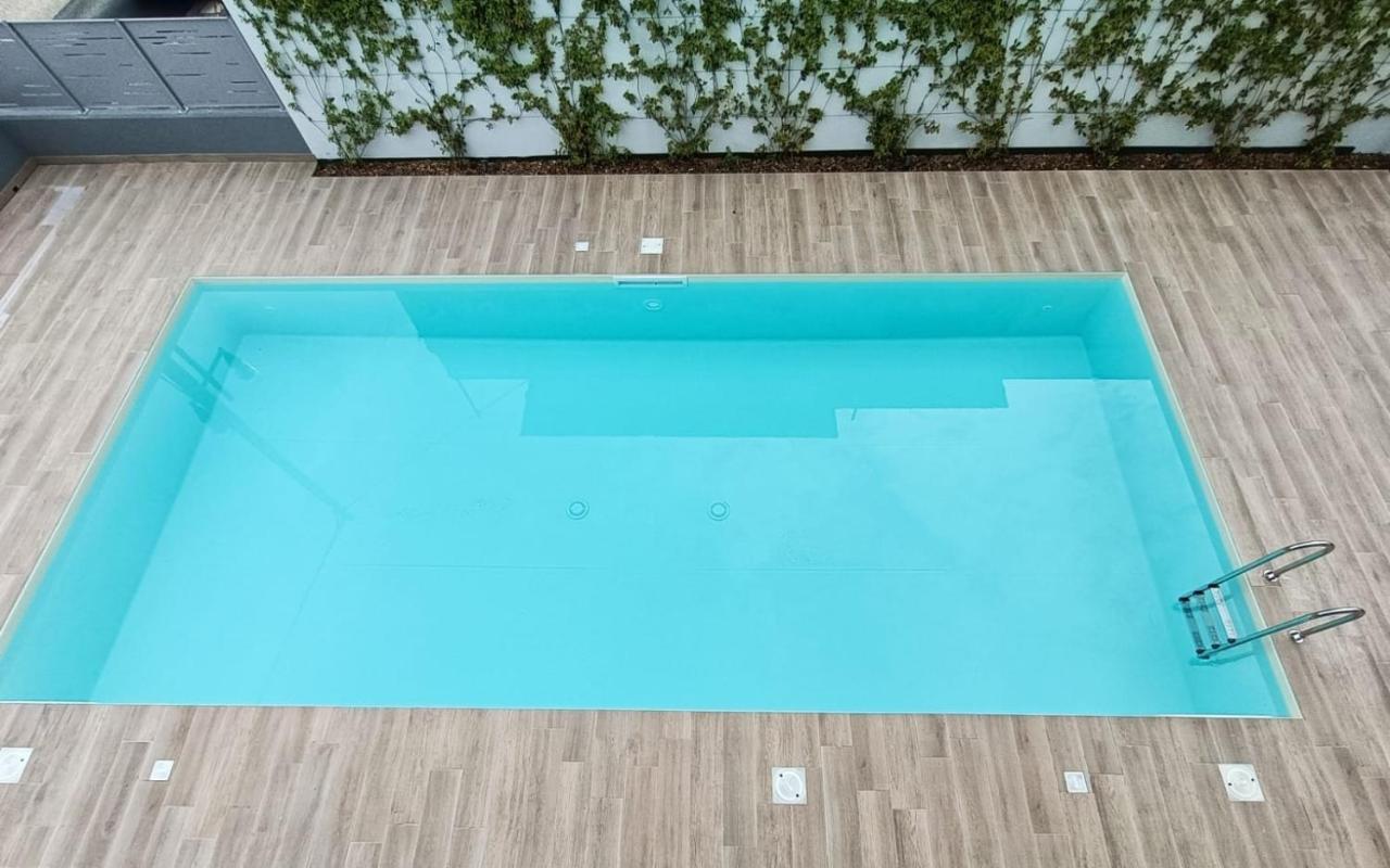 Lake Dream Apartment With Pool In Bardolino Exteriör bild